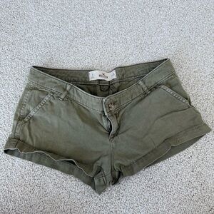 Hollister Women’s shorts Size 1 (25)